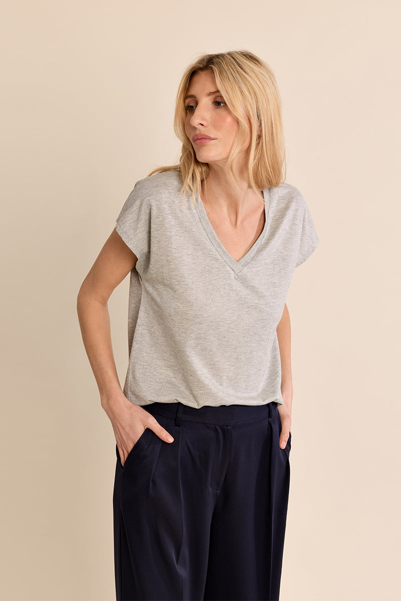 Molly Bracken Shimmer V-Neck Knit Tee in Beige & Silver-T-Shirts-Molly Bracken-Deja Nu Boutique, Women's Fashion Boutique in Lampasas, Texas