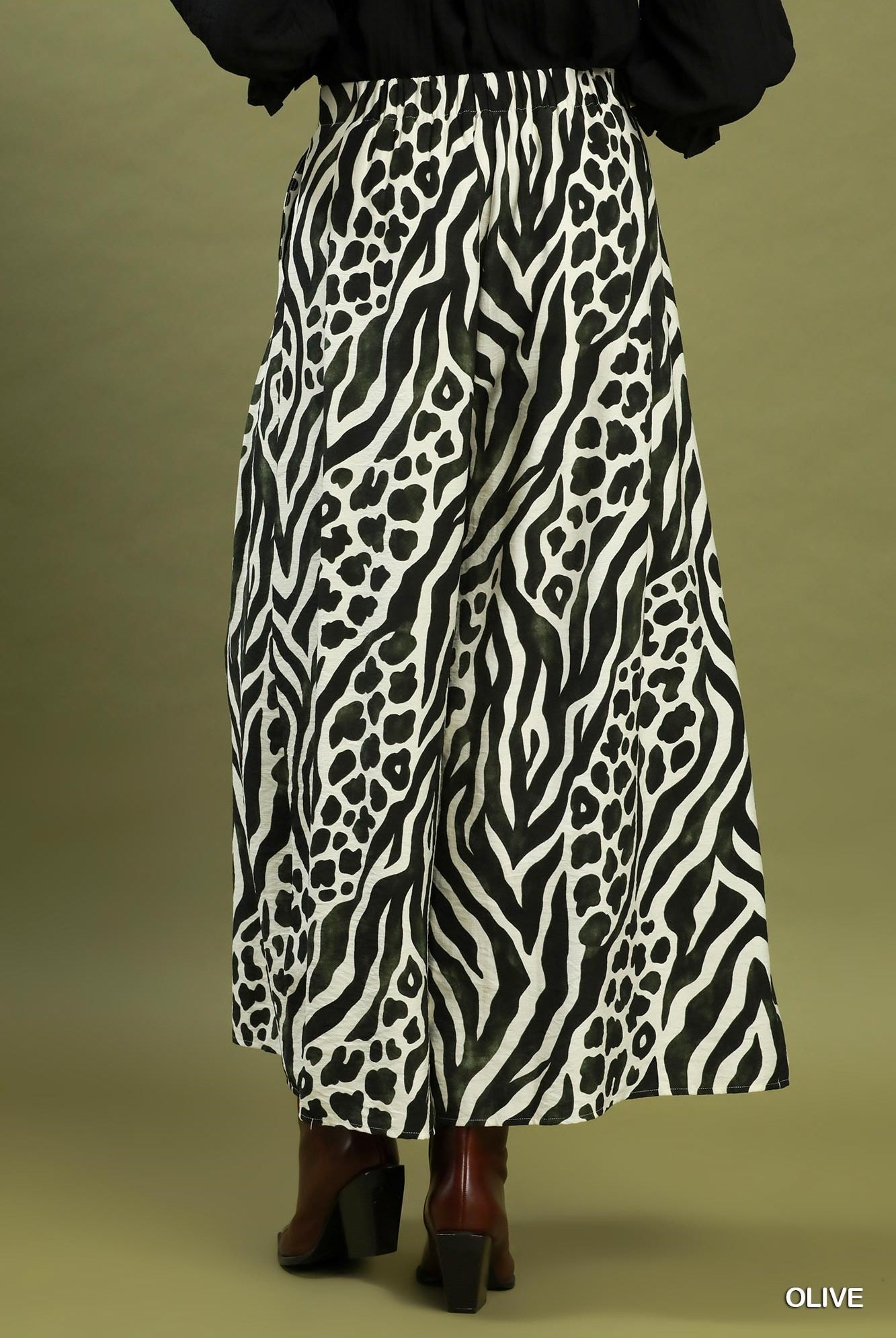 Umgee Mixed Animal Print Wide Leg Pants - Olive-Pants-Umgee-Deja Nu Boutique, Women's Fashion Boutique in Lampasas, Texas