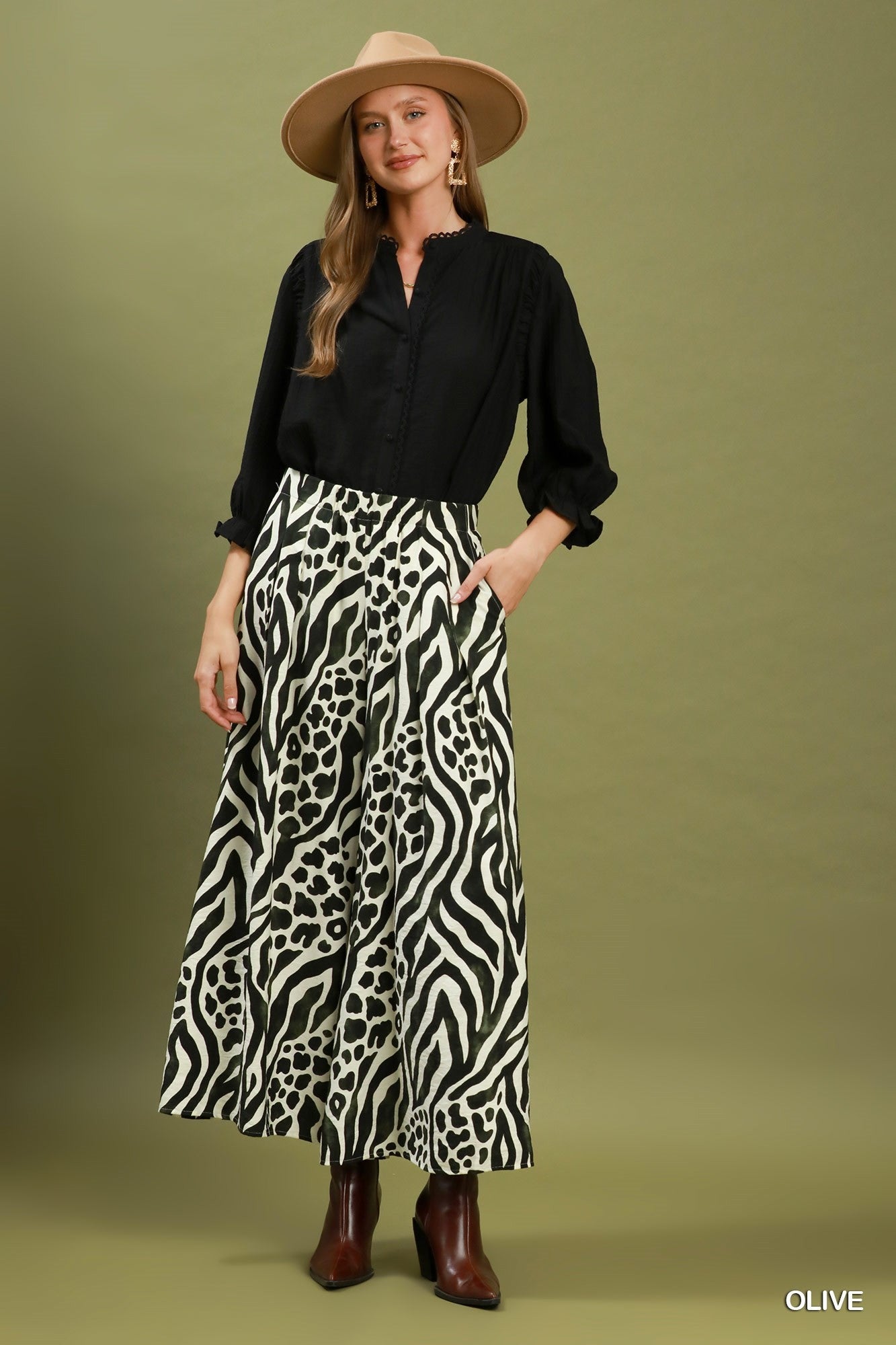 Umgee Mixed Animal Print Wide Leg Pants - Olive-Pants-Umgee-Deja Nu Boutique, Women's Fashion Boutique in Lampasas, Texas