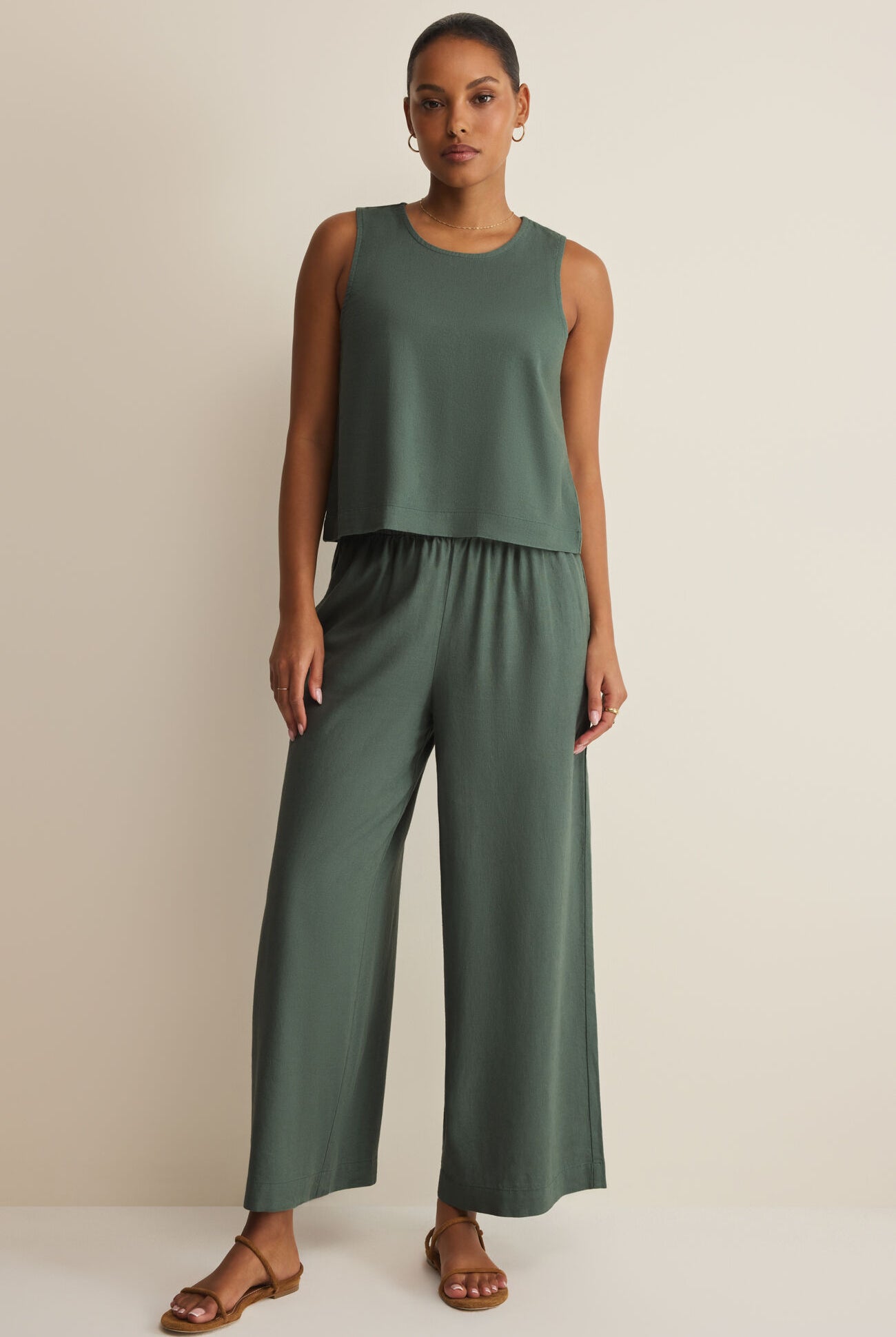 Z Supply Scout Linen Pant in Everglade-Pants-Z Supply-Deja Nu Boutique, Women's Fashion Boutique in Lampasas, Texas