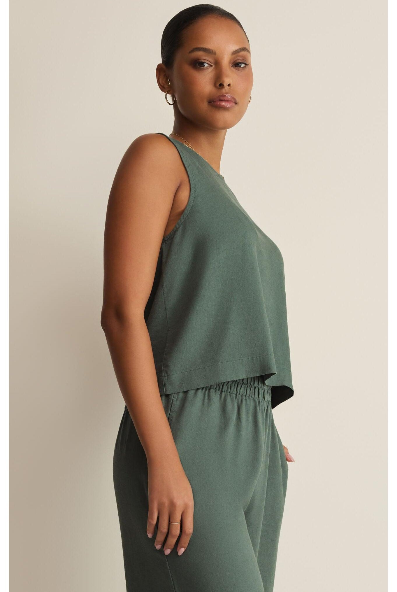 Z Supply Sloane Linen Top in Everglade-Tops-Z Supply-Deja Nu Boutique, Women's Fashion Boutique in Lampasas, Texas