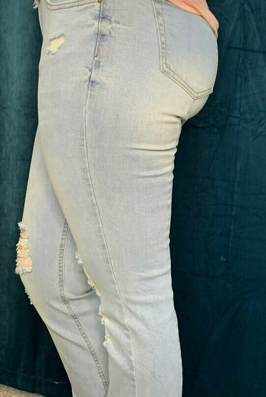 L And B Antique Wash Frayed/Split Hem Jean-Bottoms-L And B-Deja Nu Boutique, Women's Fashion Boutique in Lampasas, Texas
