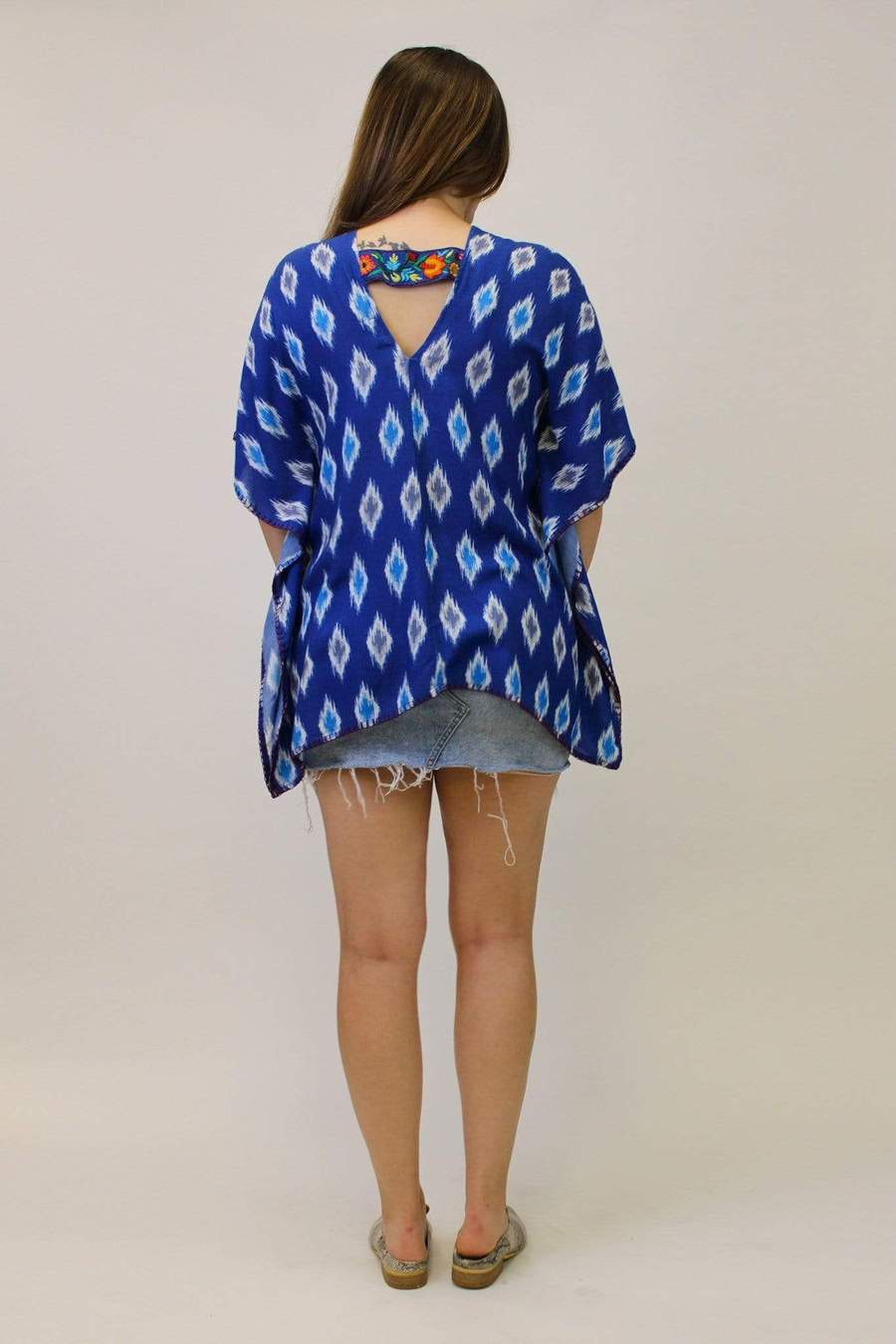 Avani del Amour Embroidered Poncho Top-Tops-Avani del amour-Deja Nu Boutique, Women's Fashion Boutique in Lampasas, Texas