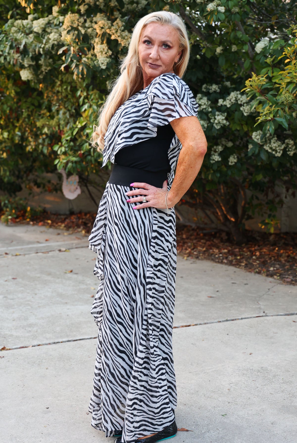 Azi Sheer Ruffle Short Sleeve Zebra V Neck Top With Fitted Black Bodice-Tops-AZI-Deja Nu Boutique, Women's Fashion Boutique in Lampasas, Texas