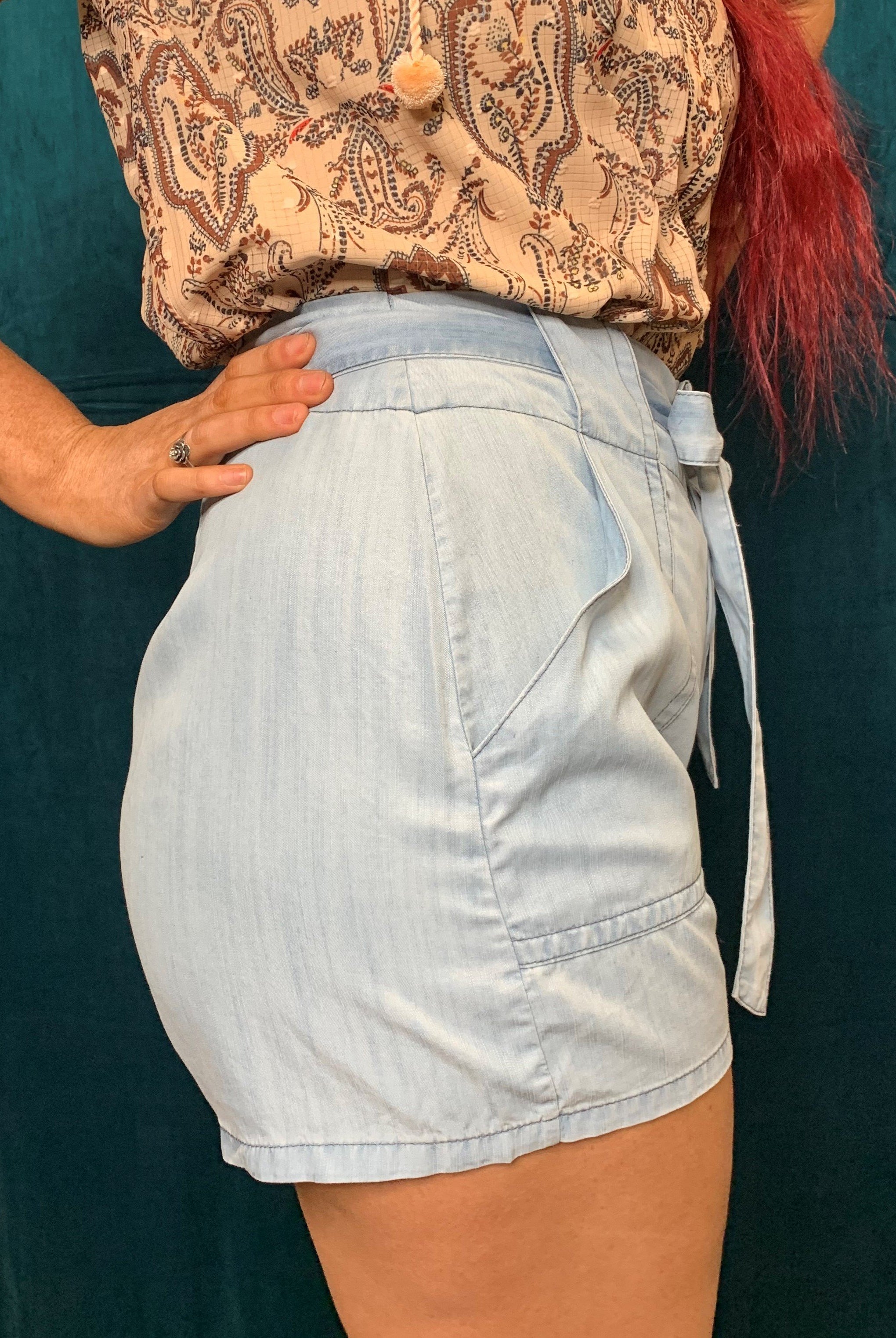 Bishop And Young Summertime Tencel Short-Bottoms-Bishop And Young-Deja Nu Boutique, Women's Fashion Boutique in Lampasas, Texas