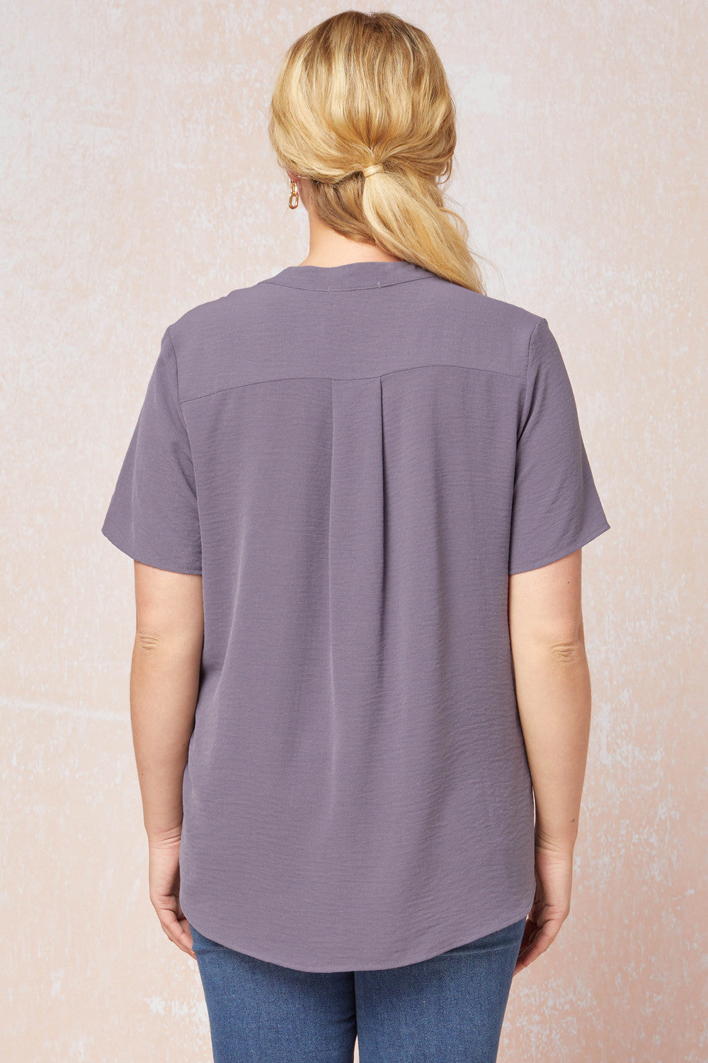 Entro Grey V-Neck Plus Top-Curvy/Plus Basics-Entro-Deja Nu Boutique, Women's Fashion Boutique in Lampasas, Texas