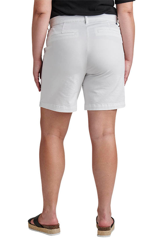 Jag 8 Mid Rise Pull-On Twill Short In White Plus-Curvy/Plus Bottoms-Jag-Deja Nu Boutique, Women's Fashion Boutique in Lampasas, Texas