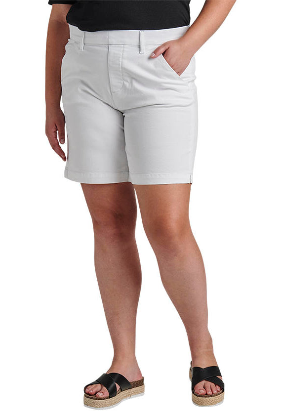 Jag 8 Mid Rise Pull-On Twill Short In White Plus-Curvy/Plus Bottoms-Jag-Deja Nu Boutique, Women's Fashion Boutique in Lampasas, Texas