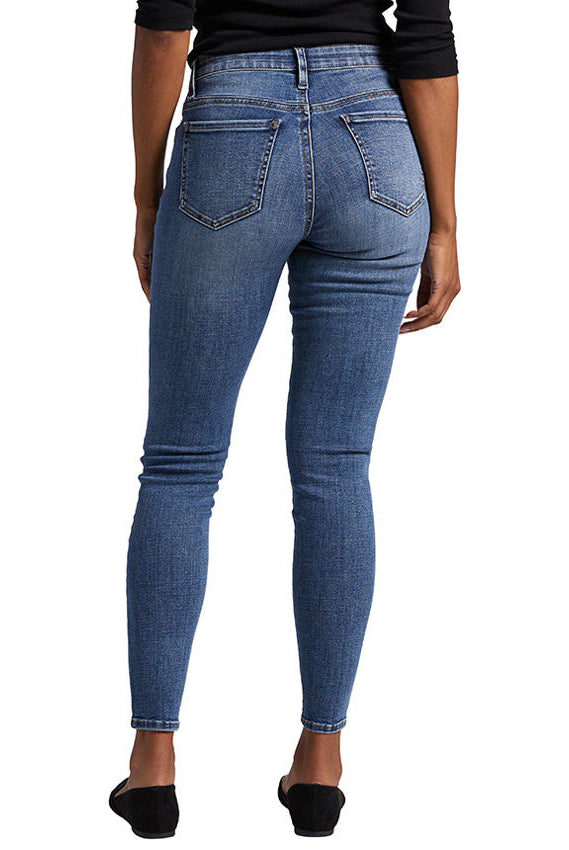 Jag Cecilia Skinny Mid Rise Jean In Sky Blue-Jeans-Jag-Deja Nu Boutique, Women's Fashion Boutique in Lampasas, Texas