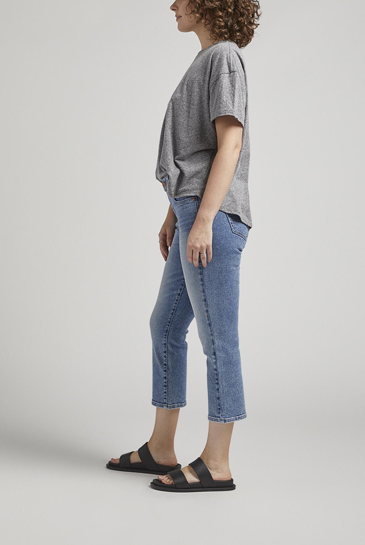 Jag Maya Mid Rise Capri In Del Mar-Jeans-Jag-Deja Nu Boutique, Women's Fashion Boutique in Lampasas, Texas