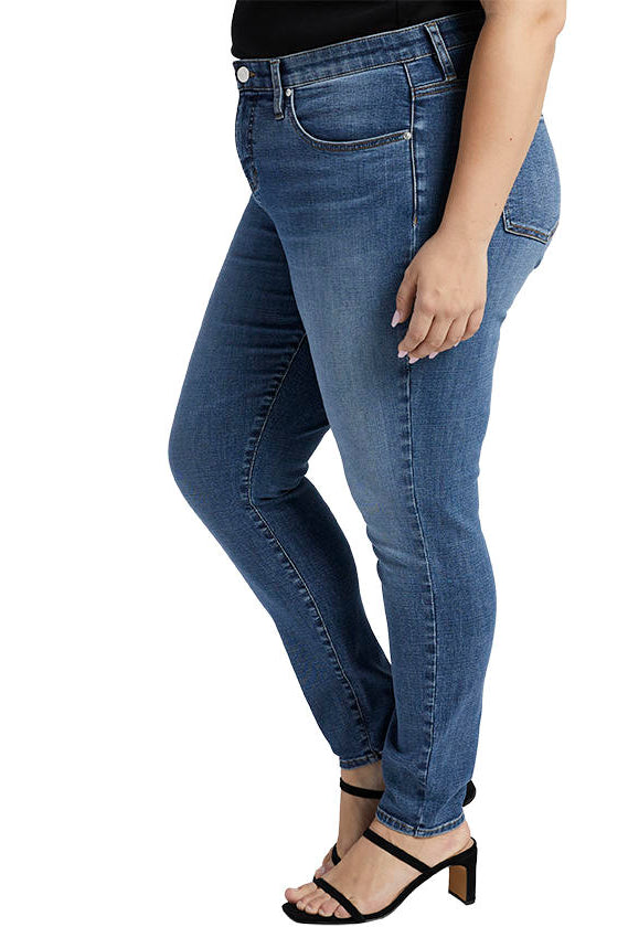 Jag Mid Rise Cecilia Skinny In Sky Blue Plus-Curvy/Plus Jeans-Jag-Deja Nu Boutique, Women's Fashion Boutique in Lampasas, Texas