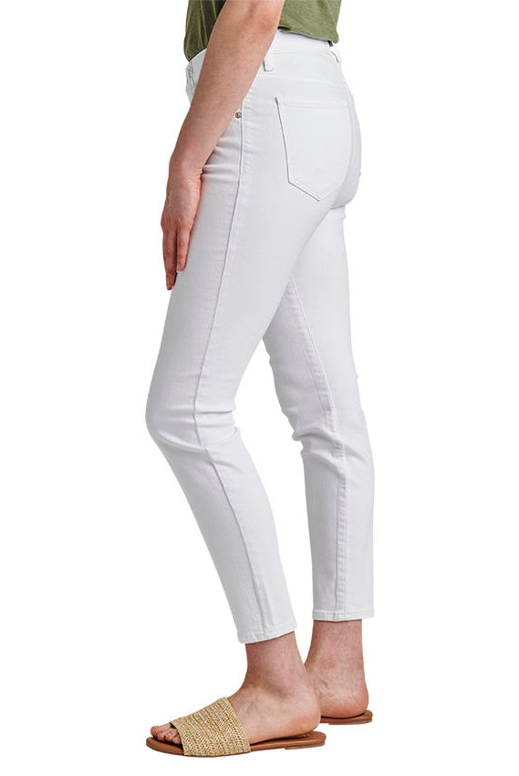 Jag Mid Rise Cecilia Skinny In White-Bottoms-Jag-Deja Nu Boutique, Women's Fashion Boutique in Lampasas, Texas