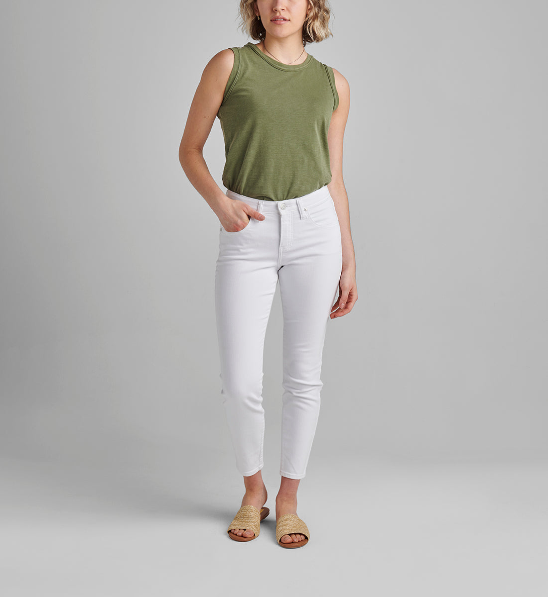 Jag Mid Rise Cecilia Skinny In White-Bottoms-Jag-Deja Nu Boutique, Women's Fashion Boutique in Lampasas, Texas