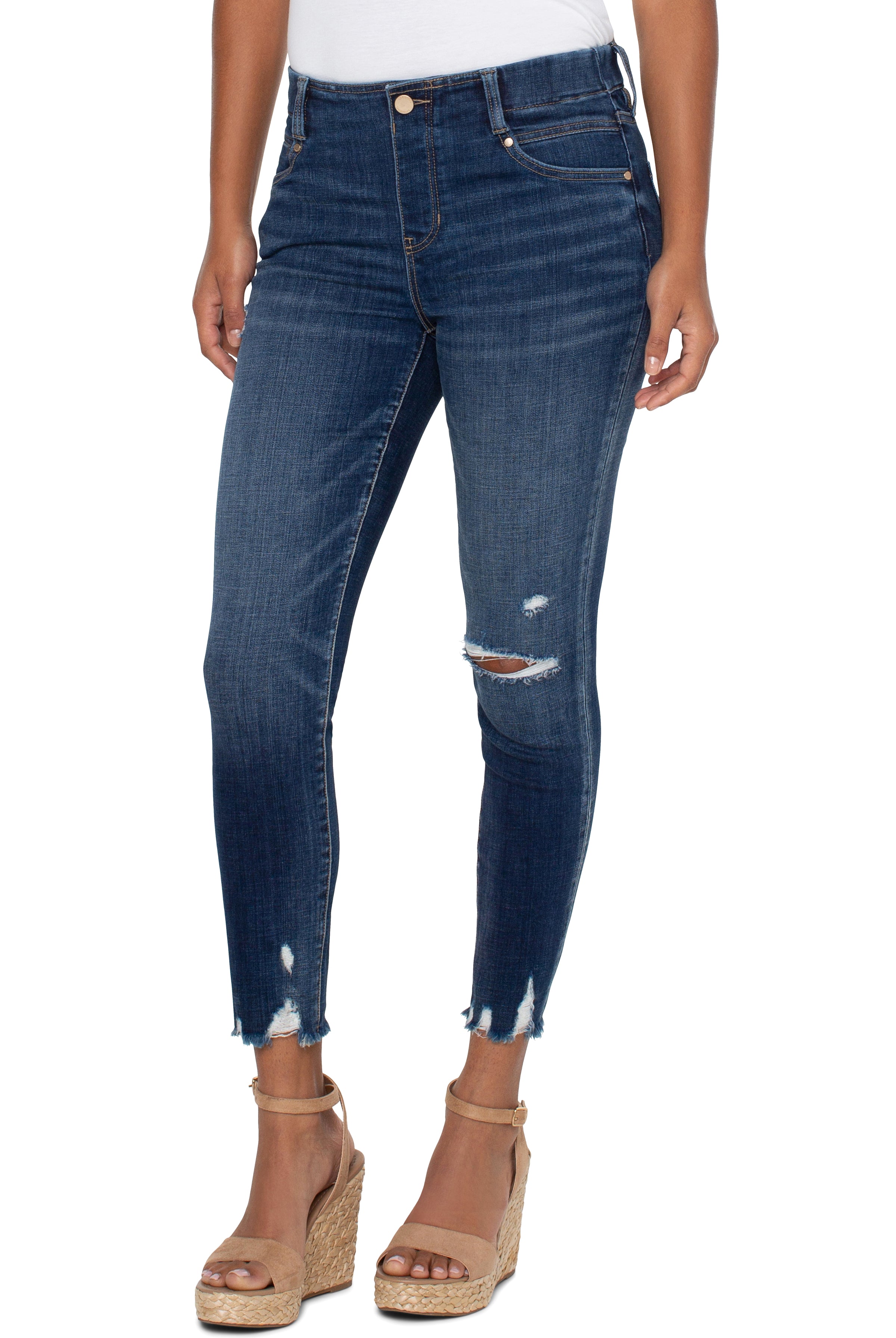 Liverpool Gia Pull On Crop Skinny With Fray Hem 27 in In Ellingwood-Jeans-Liverpool-Deja Nu Boutique, Women's Fashion Boutique in Lampasas, Texas