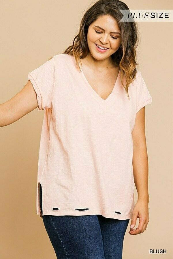 Umgee Distressed Hem V-Neck Plus T-Shirts In Black Blush Or Off White-Curvy/Plus Tops-Umgee-Deja Nu Boutique, Women's Fashion Boutique in Lampasas, Texas