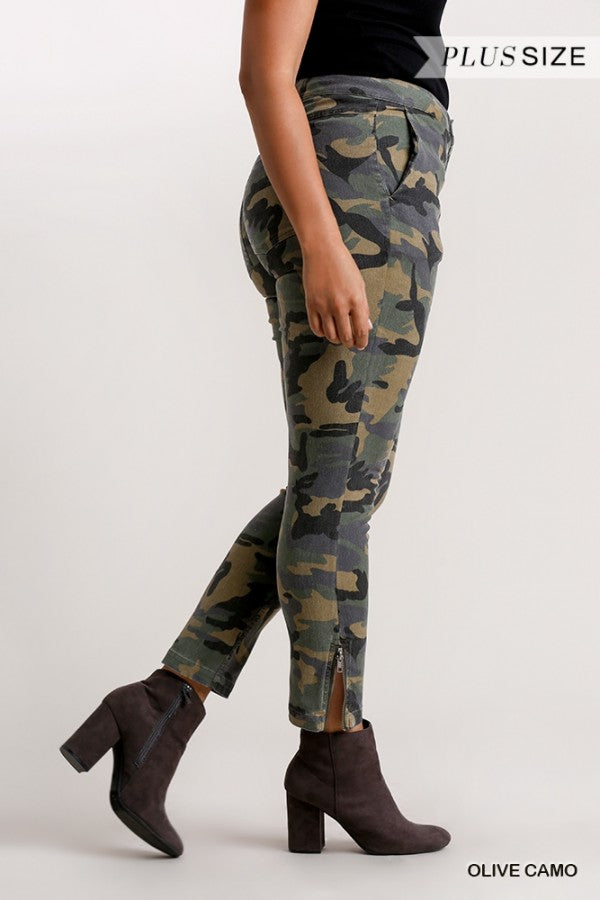 Umgee Green Camo Slim Leg Plus Pants With Zipper Detail-Curvy/Plus Pants-Umgee-Deja Nu Boutique, Women's Fashion Boutique in Lampasas, Texas