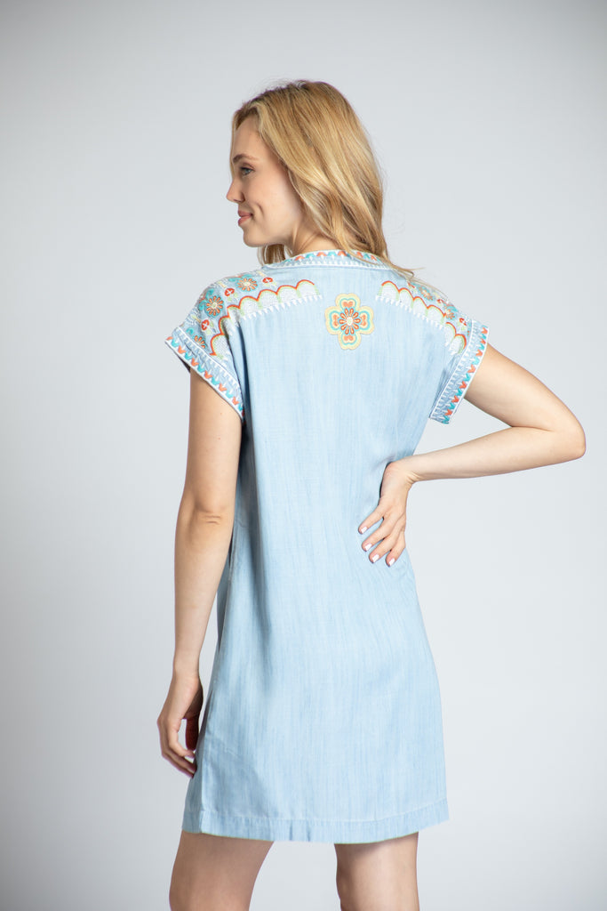APNY Embroidered Boho Inspired Dress-Dresses-APNY-Deja Nu Boutique, Women's Fashion Boutique in Lampasas, Texas