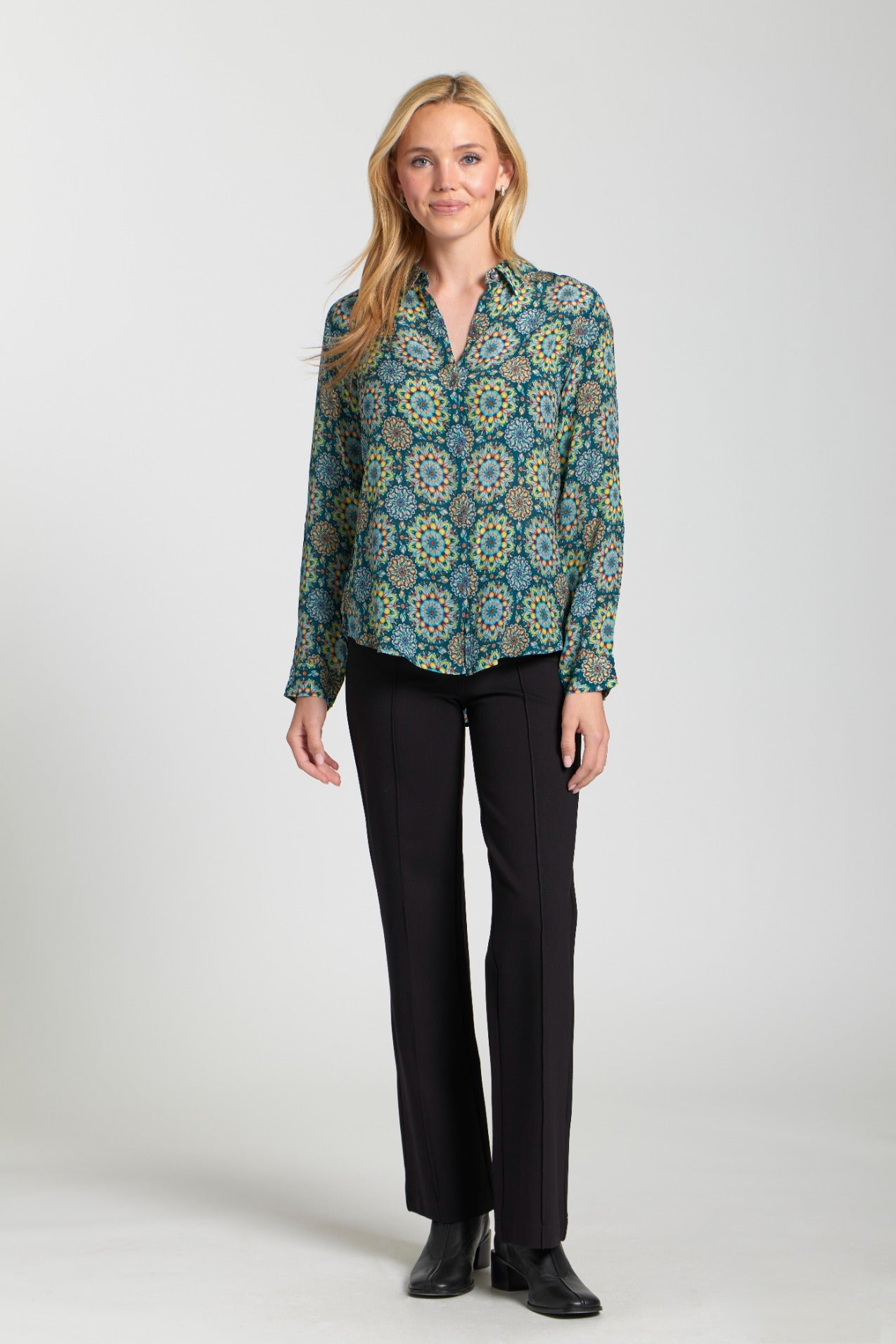 APNY Green Floral Button-Up Blouse with Roll-Up Sleeves-shirts-APNY-Deja Nu Boutique, Women's Fashion Boutique in Lampasas, Texas