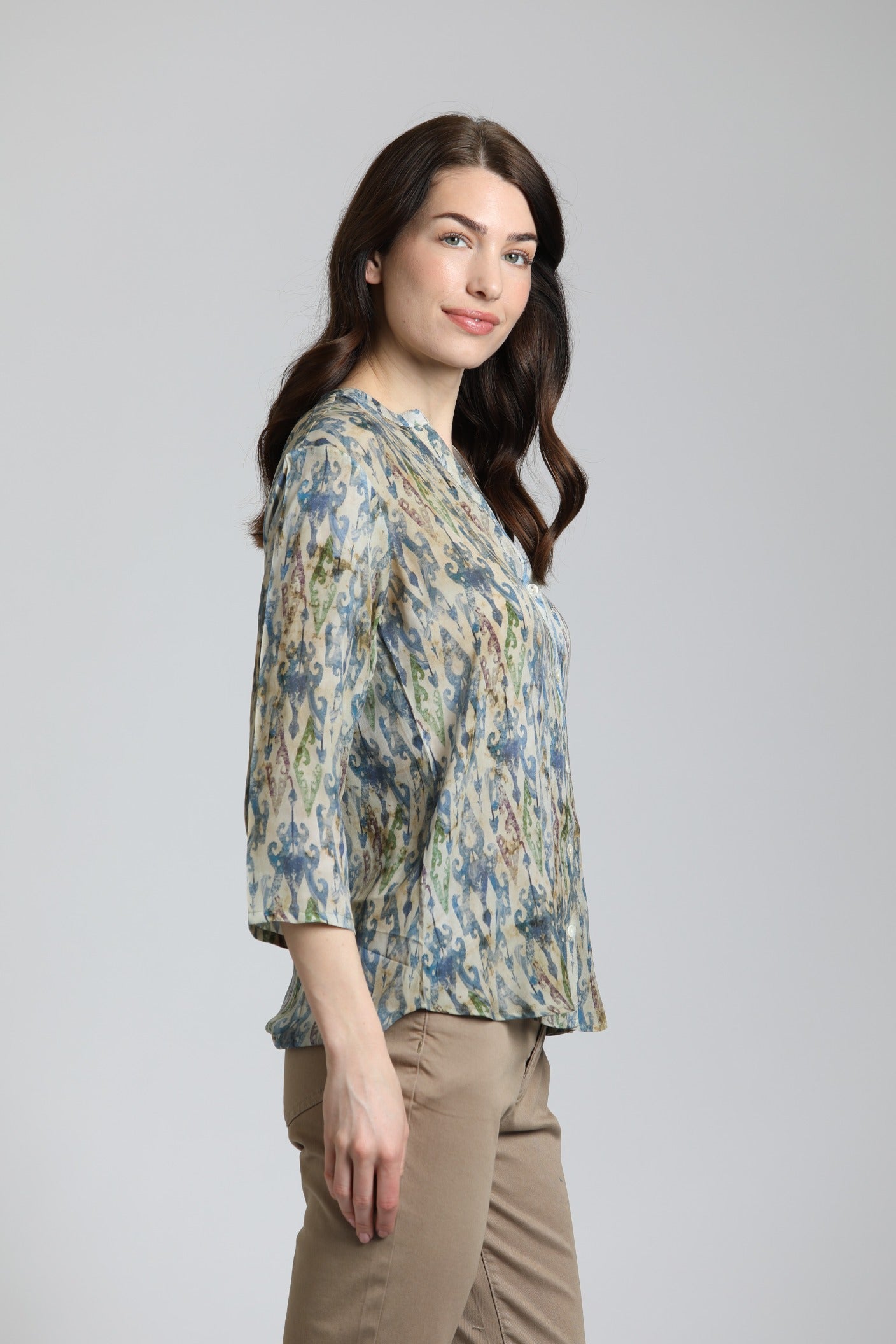 APNY Multicolor Ikat Print ¾ Sleeve Mandarin Collar Button Up Blouse-shirts-APNY-Deja Nu Boutique, Women's Fashion Boutique in Lampasas, Texas