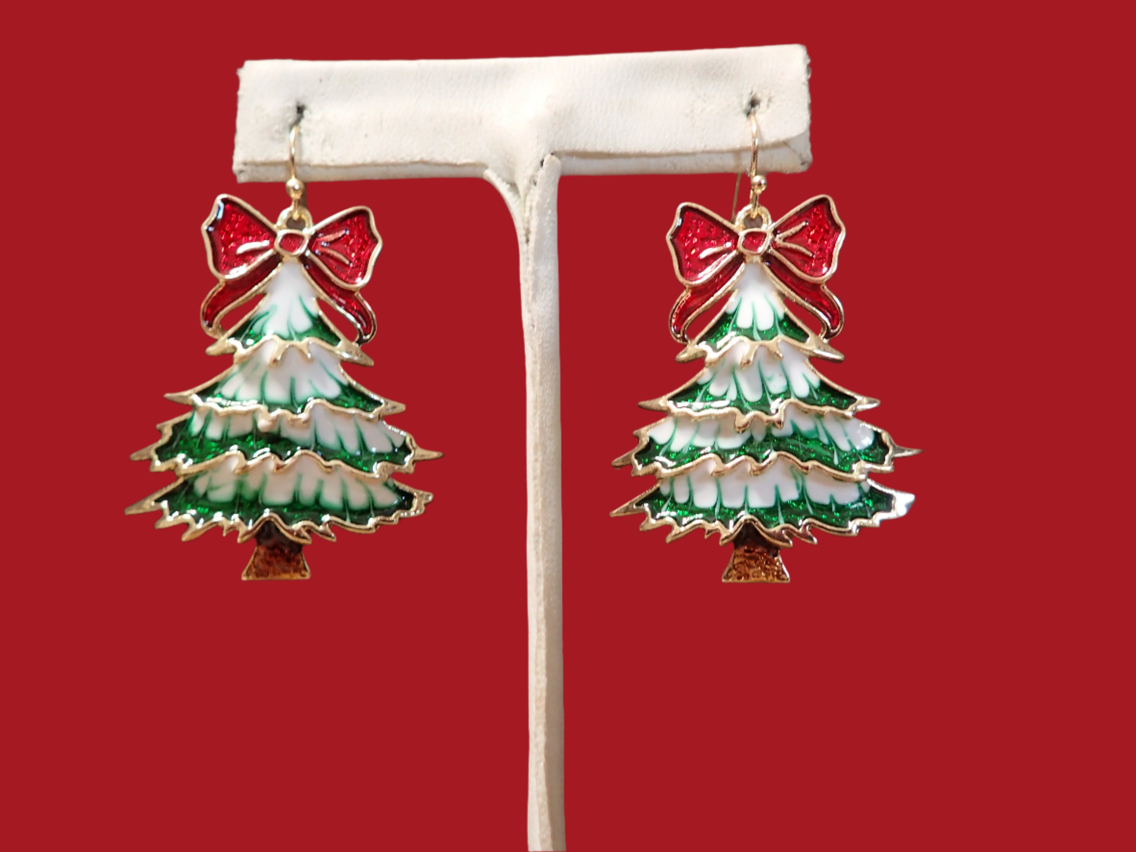 All That Glitterz Green Christmas Tree Earrings with Red Glitter Bow-Earrings-All That Glitterz-Deja Nu Boutique, Women's Fashion Boutique in Lampasas, Texas