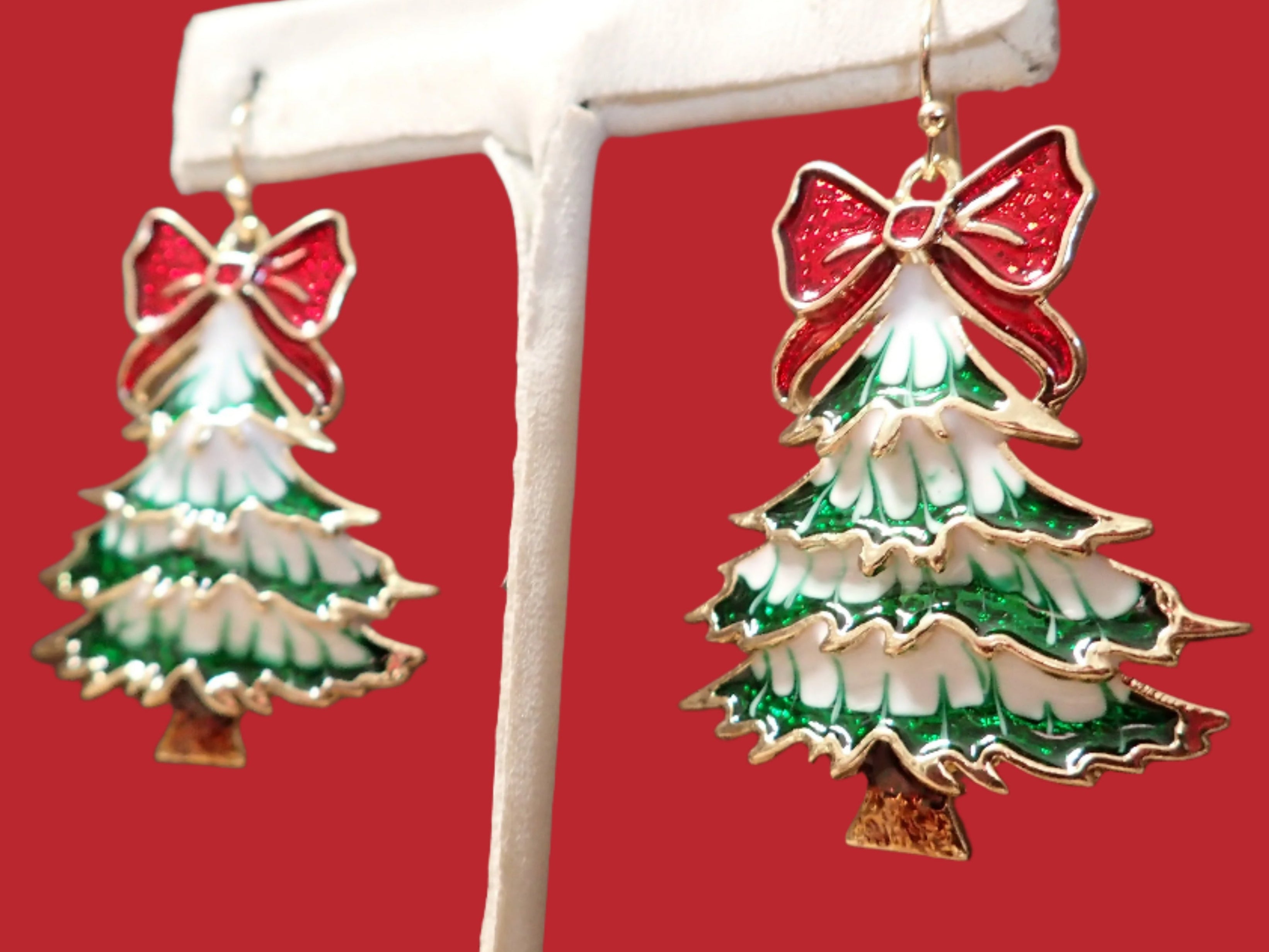 All That Glitterz Green Christmas Tree Earrings with Red Glitter Bow-Earrings-All That Glitterz-Deja Nu Boutique, Women's Fashion Boutique in Lampasas, Texas