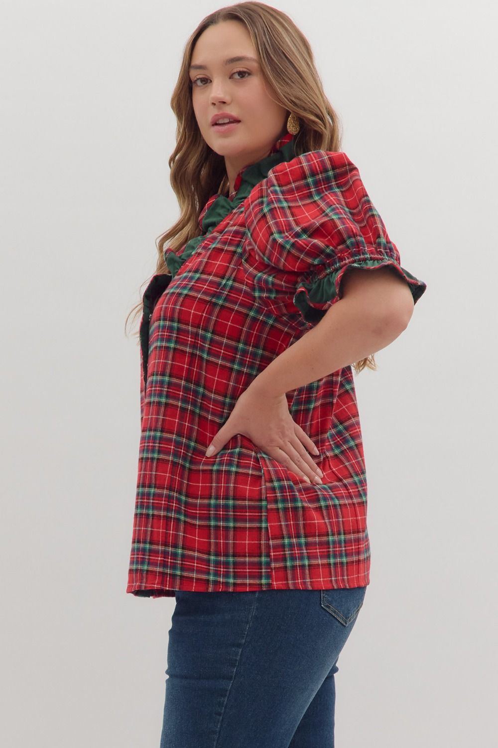 Entro Plus Size Plaid Puff Sleeve Top with Ruffle Trim-Curvy/Plus Blouses-Entro-Deja Nu Boutique, Women's Fashion Boutique in Lampasas, Texas