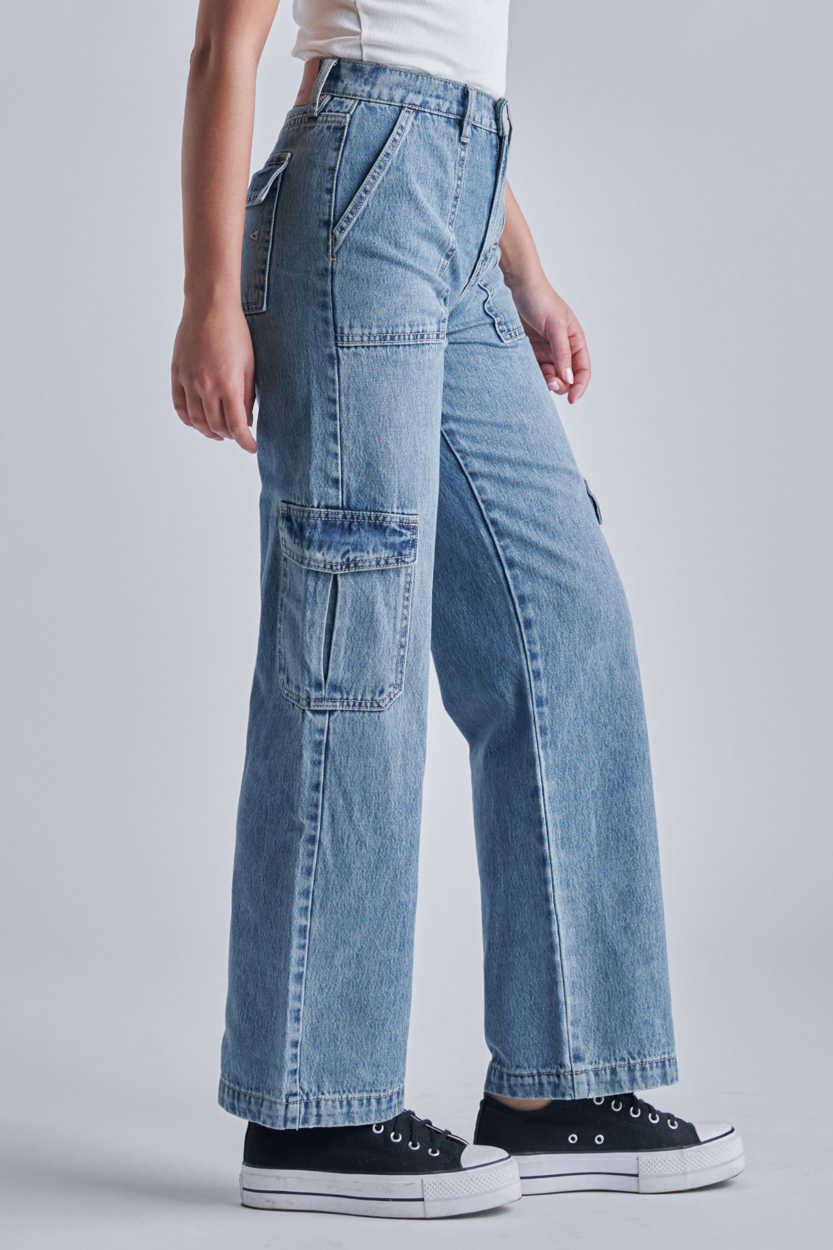 Hidden Logan High Waist Wide Leg Dad Jeans 31” Inseam In Medium Blue-Jeans-Hidden-Deja Nu Boutique, Women's Fashion Boutique in Lampasas, Texas