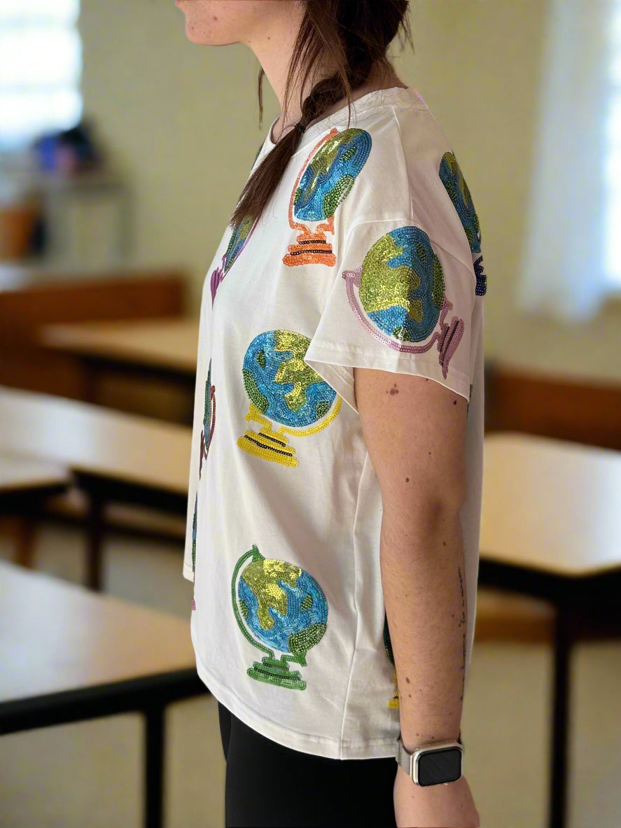 Queen of Sparkles White Globe Tee-shirts-Queen Of Sparkles-Deja Nu Boutique, Women's Fashion Boutique in Lampasas, Texas