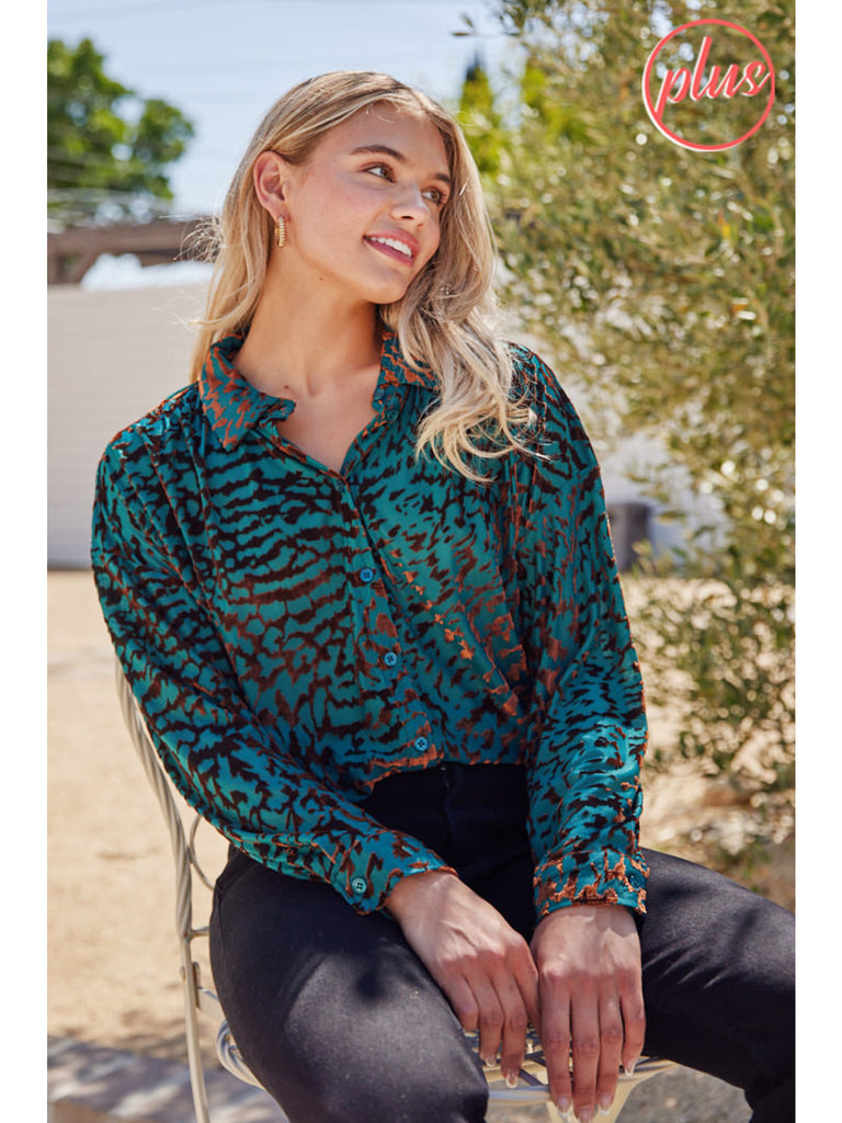 Jodifl Hunter Green Velvet Leopard Print Blouse Plus-Curvy/Plus Blouses-Jodifl-Deja Nu Boutique, Women's Fashion Boutique in Lampasas, Texas
