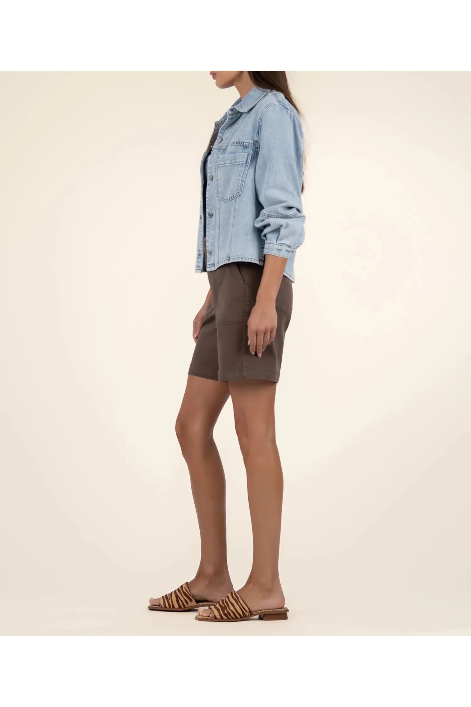 Kut From The Kloth Bailey Button Front Denim Jacket – Light Wash-Jackets-Kut from the Kloth-Deja Nu Boutique, Women's Fashion Boutique in Lampasas, Texas