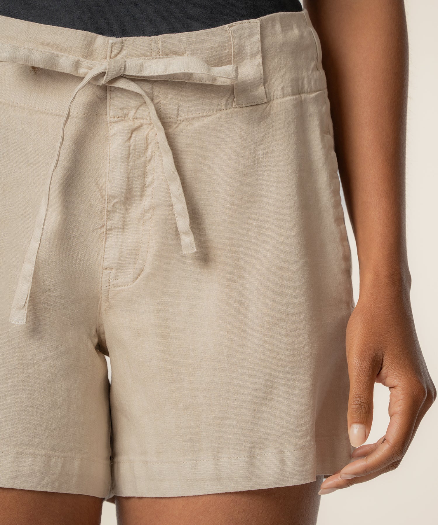Kut from the Kloth Katie High Rise Linen Shorts – Sand-Shorts-Kut from the Kloth-Deja Nu Boutique, Women's Fashion Boutique in Lampasas, Texas