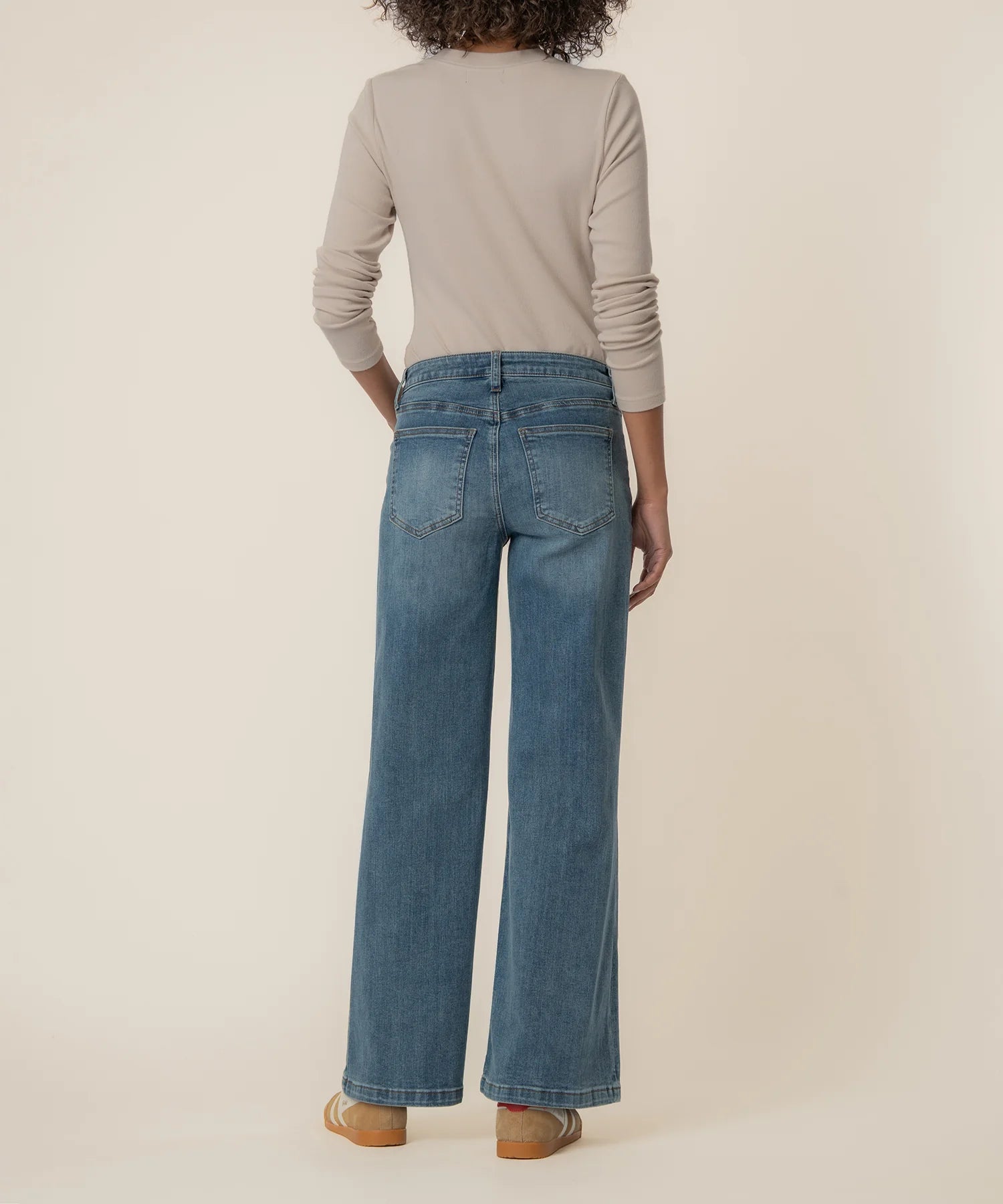 Kut from the Kloth Maya High Rise Wide Leg Patch Pockets with Ruching in Affection-Jeans-Kut from the Kloth-Deja Nu Boutique, Women's Fashion Boutique in Lampasas, Texas