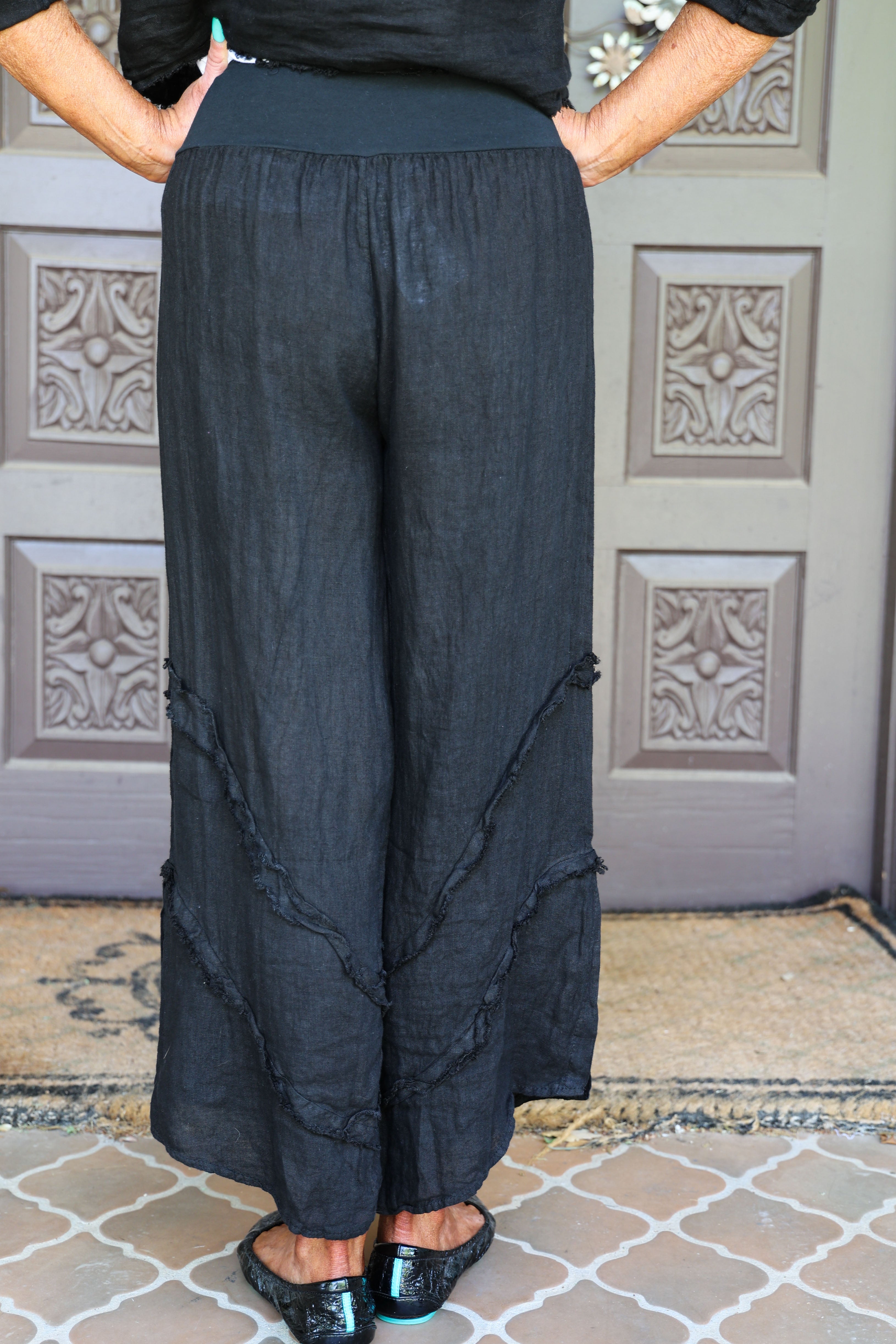 Look Mode Black Ruffle Delight Linen Crop Pants-Bottoms-Look Mode-Deja Nu Boutique, Women's Fashion Boutique in Lampasas, Texas