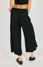 Sadie & Sage Howdy Honey Textured Pants in Black-Pants-Sadie & Sage-Deja Nu Boutique, Women's Fashion Boutique in Lampasas, Texas