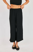 Sadie & Sage Howdy Honey Textured Pants in Black-Pants-Sadie & Sage-Deja Nu Boutique, Women's Fashion Boutique in Lampasas, Texas