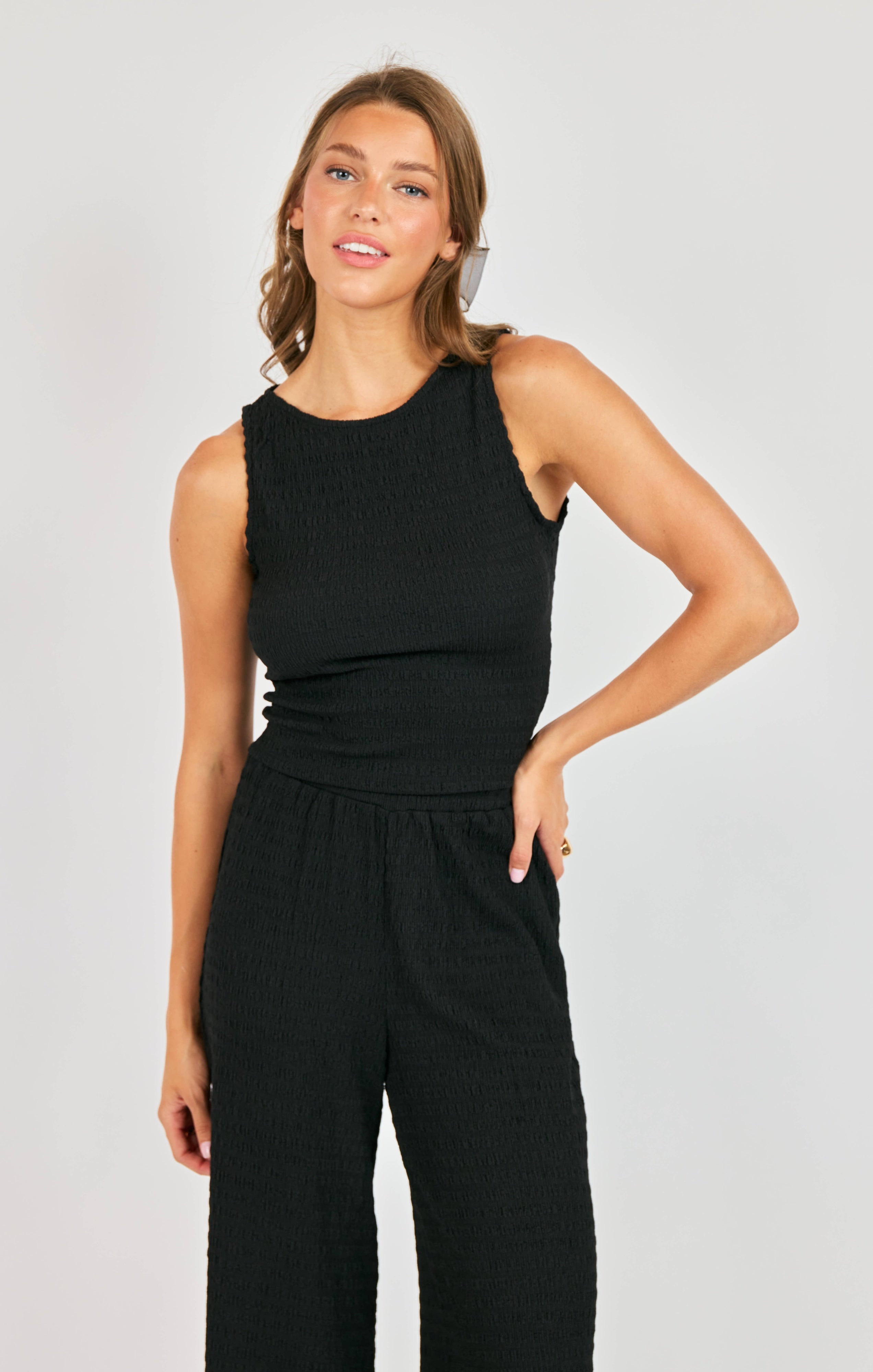 Sadie & Sage Howdy Honey Textured Tank – Black-tank-Sadie & Sage-Deja Nu Boutique, Women's Fashion Boutique in Lampasas, Texas