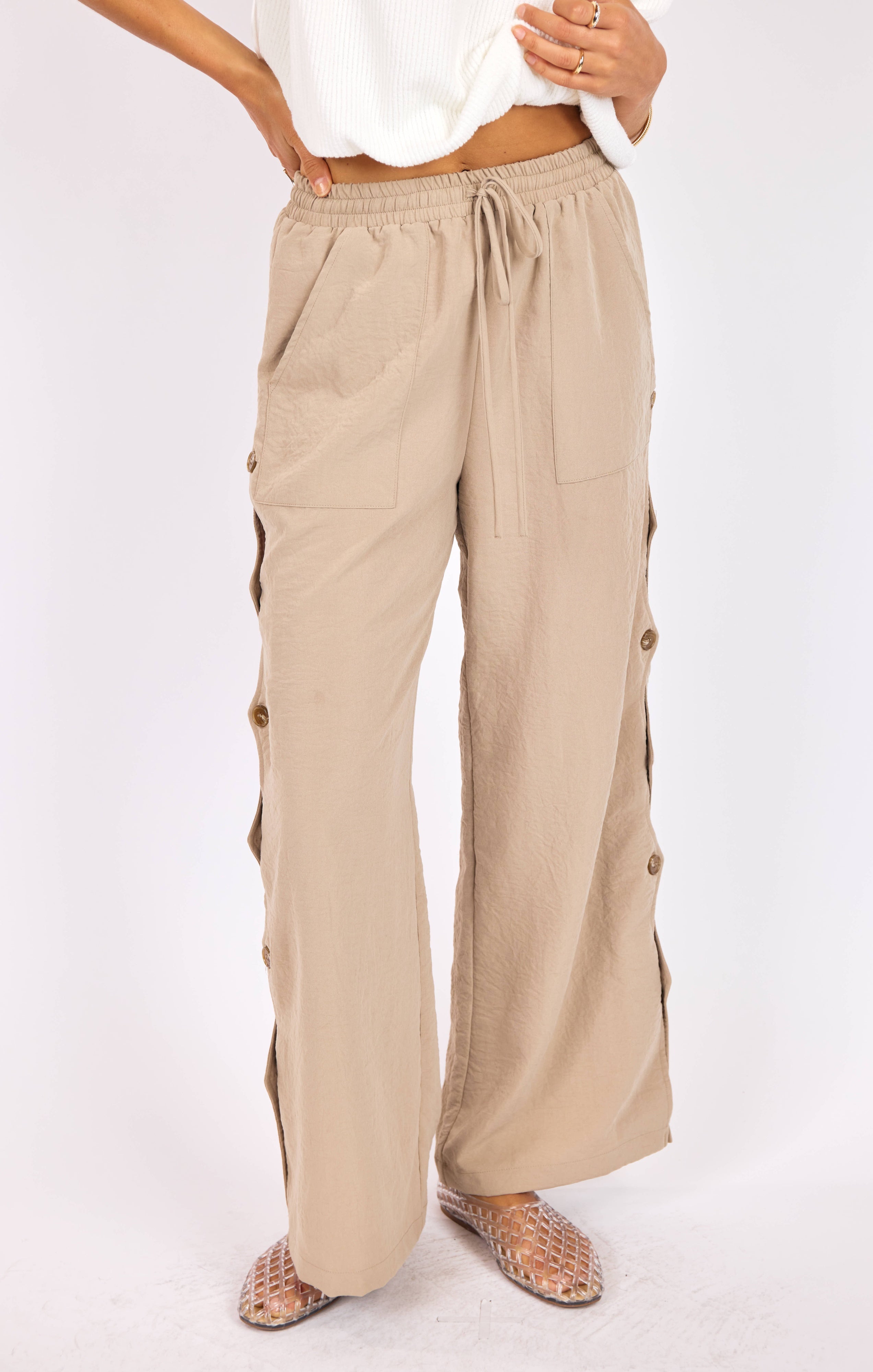 Sadie & Sage Natural Roots Button Pants in Khaki-Pants-Sadie & Sage-Deja Nu Boutique, Women's Fashion Boutique in Lampasas, Texas