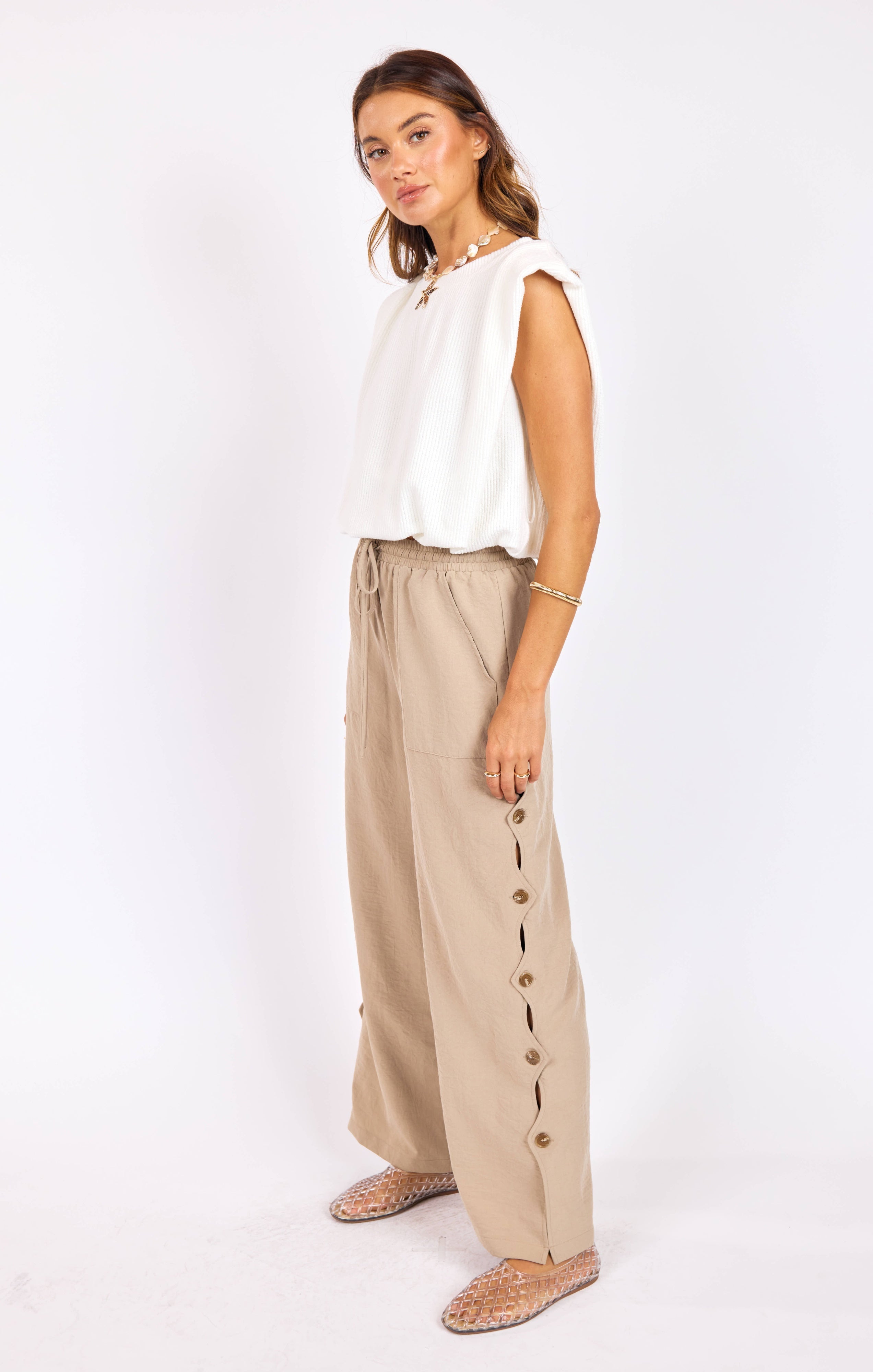 Sadie & Sage Natural Roots Button Pants in Khaki-Pants-Sadie & Sage-Deja Nu Boutique, Women's Fashion Boutique in Lampasas, Texas