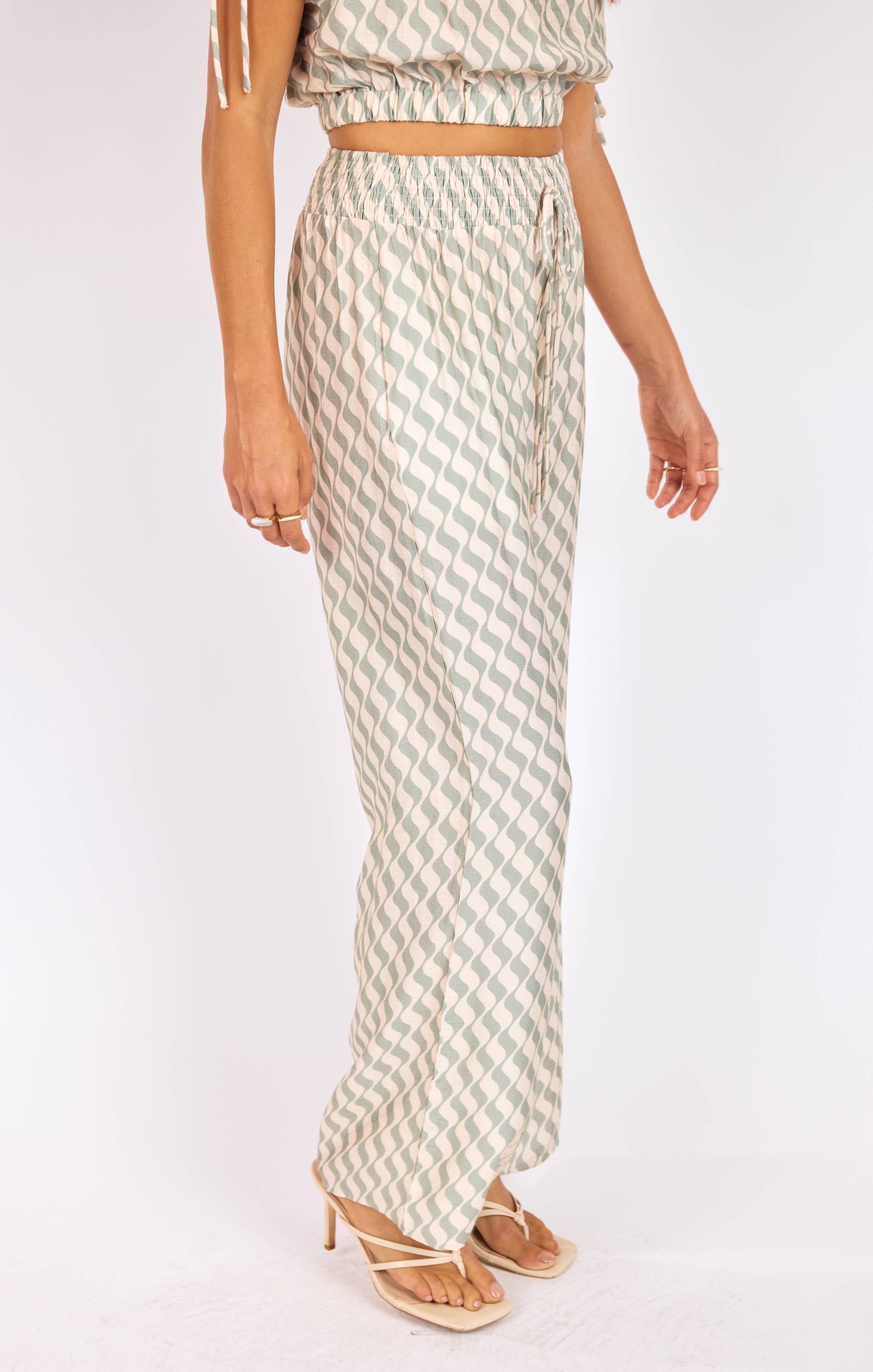 Sadie & Sage Light A Spark Pull on Pant in Sage Cream-Pants-Sadie & Sage-Deja Nu Boutique, Women's Fashion Boutique in Lampasas, Texas