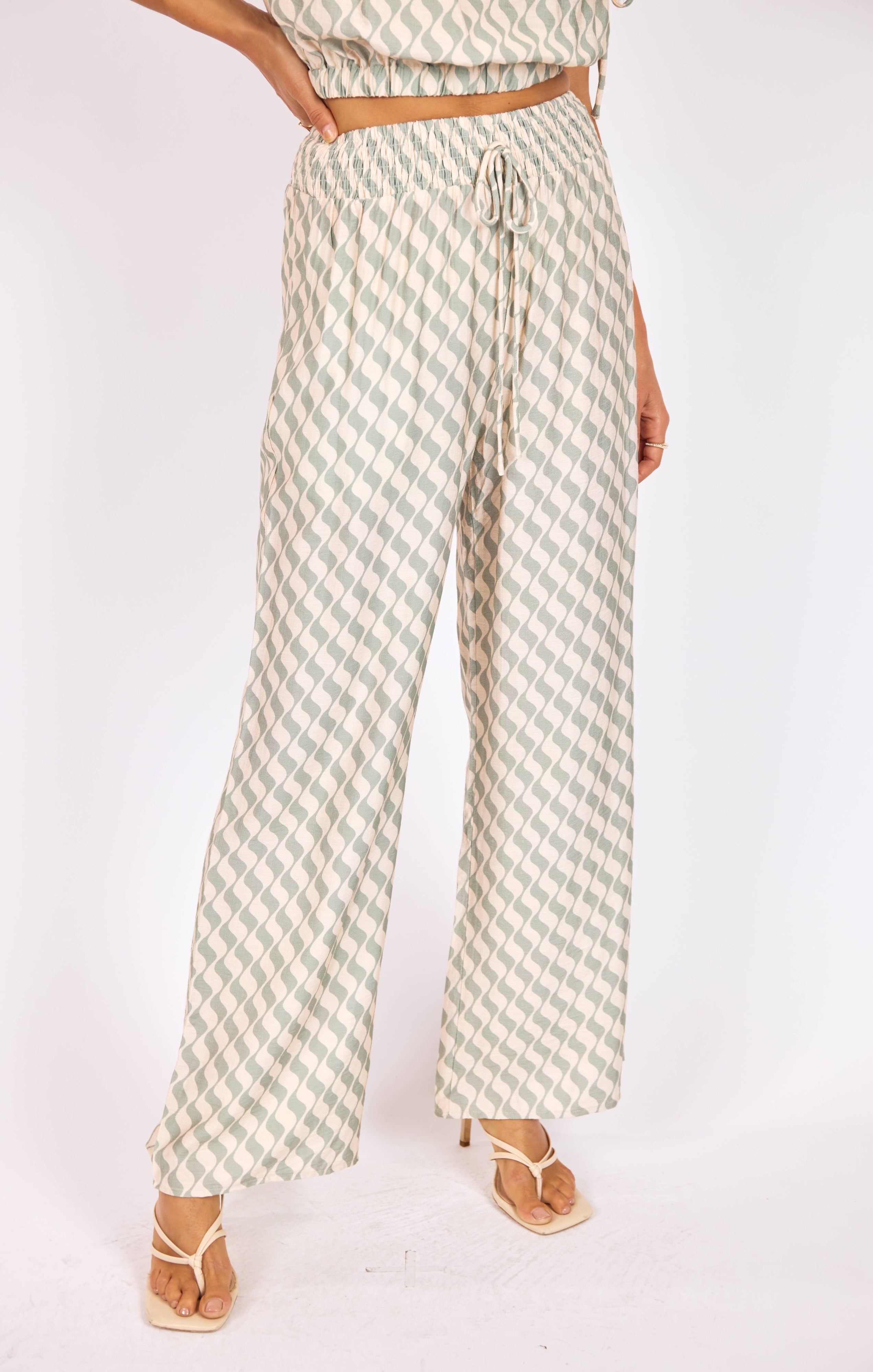 Sadie & Sage Light A Spark Pull on Pant in Sage Cream-Pants-Sadie & Sage-Deja Nu Boutique, Women's Fashion Boutique in Lampasas, Texas