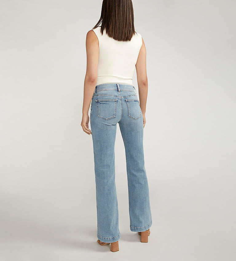 Silver Jeans Mid Rise Curvy Fit Suki Trouser In Indigo 33”-Jeans-Silver Jeans-Deja Nu Boutique, Women's Fashion Boutique in Lampasas, Texas