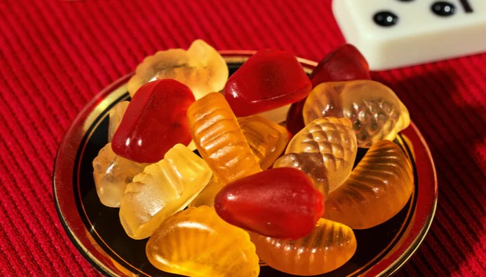 Sweet Snob FRUITLIES Mixed Fruit Vegan Gummies Made with 20% Real Fruit Juice, 4.5oz-candy-Sweet Snob-Deja Nu Boutique, Women's Fashion Boutique in Lampasas, Texas