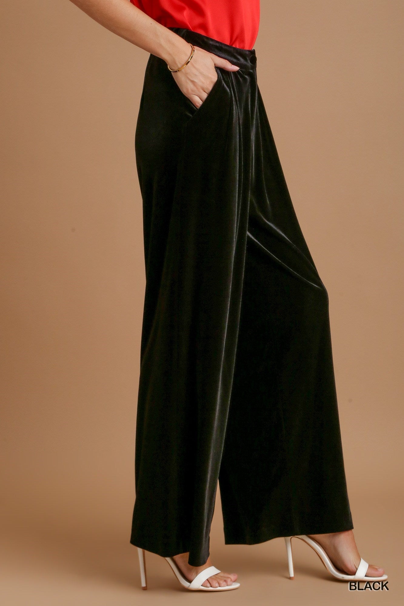 Umgee Pleated Black Velvet High Wide Leg Pant-Pants-Umgee-Deja Nu Boutique, Women's Fashion Boutique in Lampasas, Texas