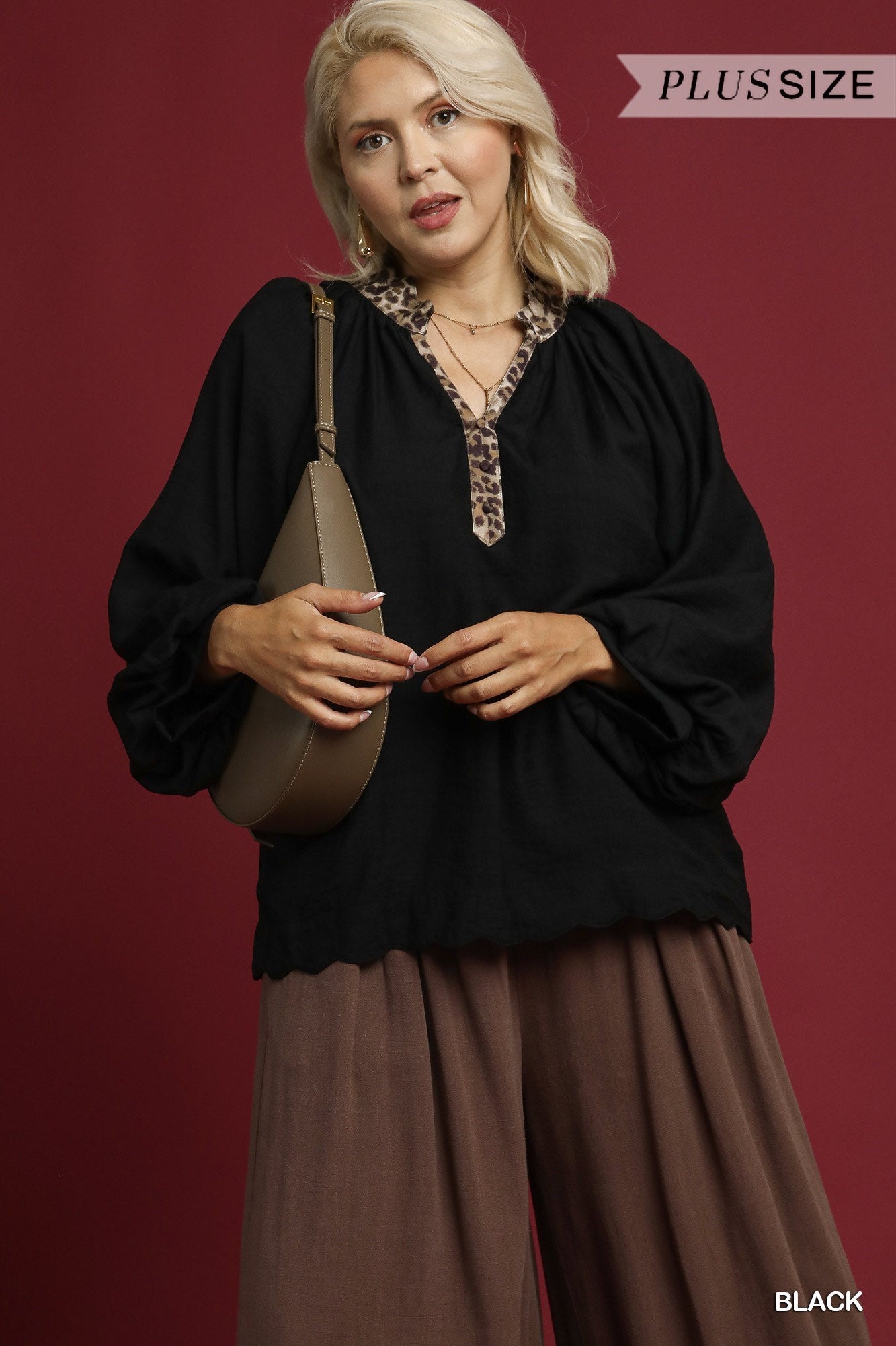 Umgee Plus Size Black Balloon Sleeve Blouse with Leopard Trim-Curvy/Plus Blouses-umgee-Deja Nu Boutique, Women's Fashion Boutique in Lampasas, Texas