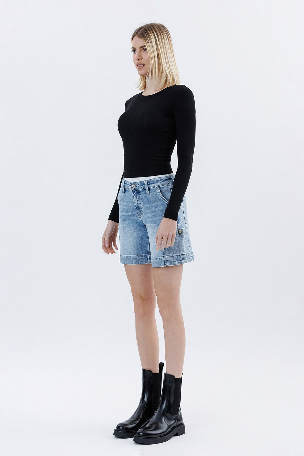 Vervet by Flying Monkey Mid Rise Pocket Detail Wide Bermuda Shorts in Radiant Flow-Shorts-Vervet by Flying Monkey-Deja Nu Boutique, Women's Fashion Boutique in Lampasas, Texas