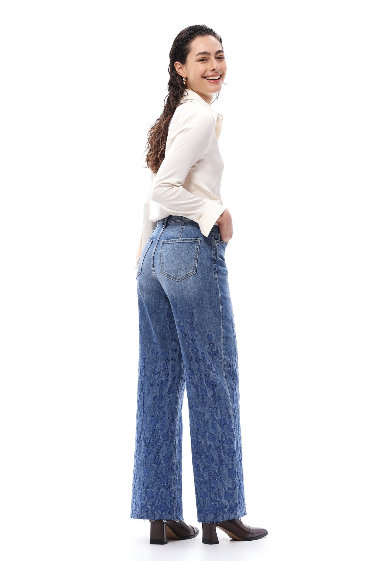 Bayeas High Rise Embroidered Wide Leg Jeans in Medium Blue-Jeans-Bayeas-Deja Nu Boutique, Women's Fashion Boutique in Lampasas, Texas