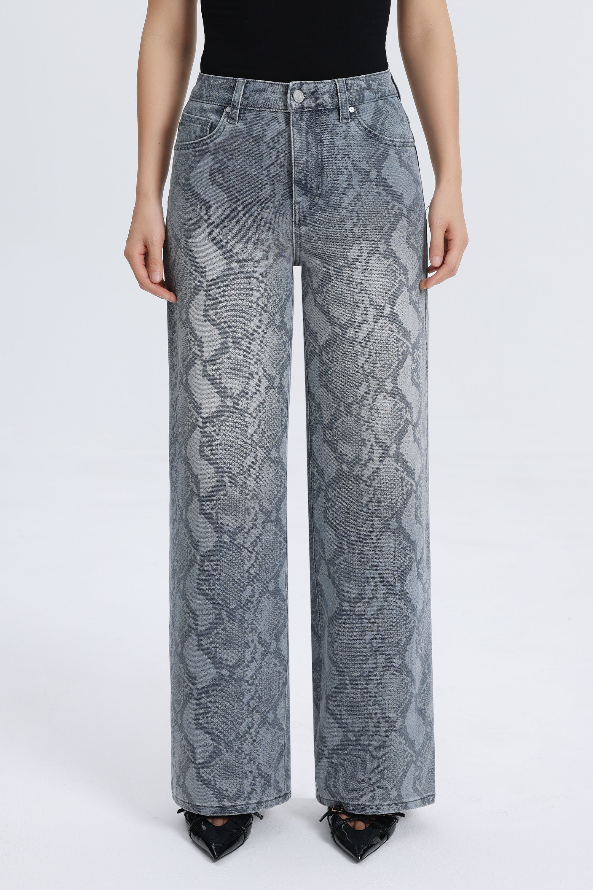 Bayeas New York Snake Print High Rise Wide Leg Jeans in Shade-Jeans-Bayeas-Deja Nu Boutique, Women's Fashion Boutique in Lampasas, Texas