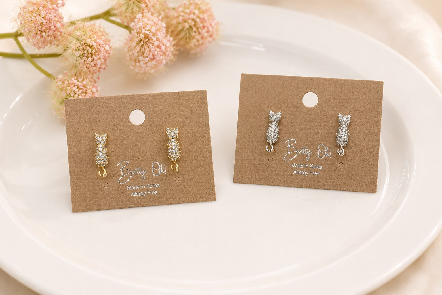 Betty Oh! Cat Post Earrings-Earrings-Betty Oh!-Deja Nu Boutique, Women's Fashion Boutique in Lampasas, Texas