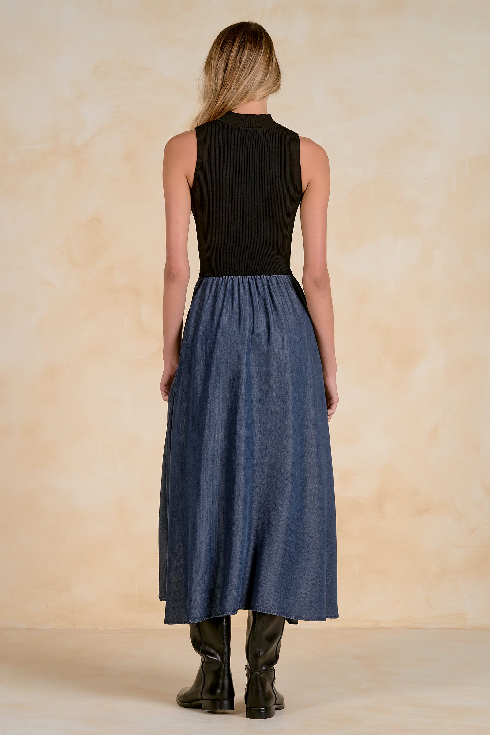 Elan Harlow Navy Black Mixed Media Maxi Dress-Maxi Dresses-elan-Deja Nu Boutique, Women's Fashion Boutique in Lampasas, Texas