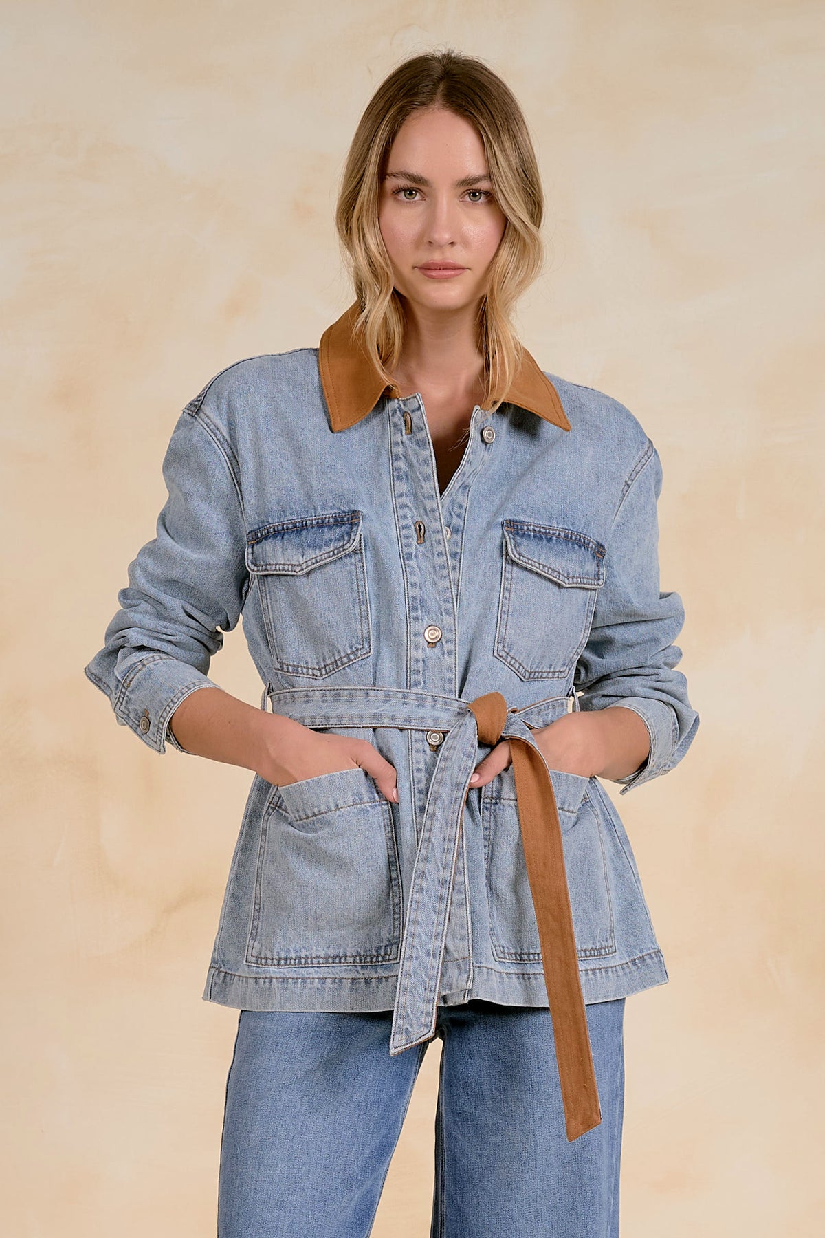 ELAN Jericho Denim Jacket with Faux Suede Accents-Outerwear-Elan-Deja Nu Boutique, Women's Fashion Boutique in Lampasas, Texas